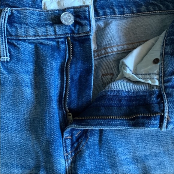 📌Mother Superior The Flirt Fray Straight Jeans in Cold Feet w/Whiskering - Picture 5 of 10